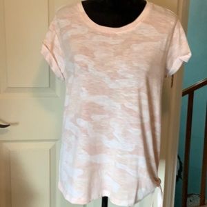 Wit and wisdom pink and white camouflage top. Size large.